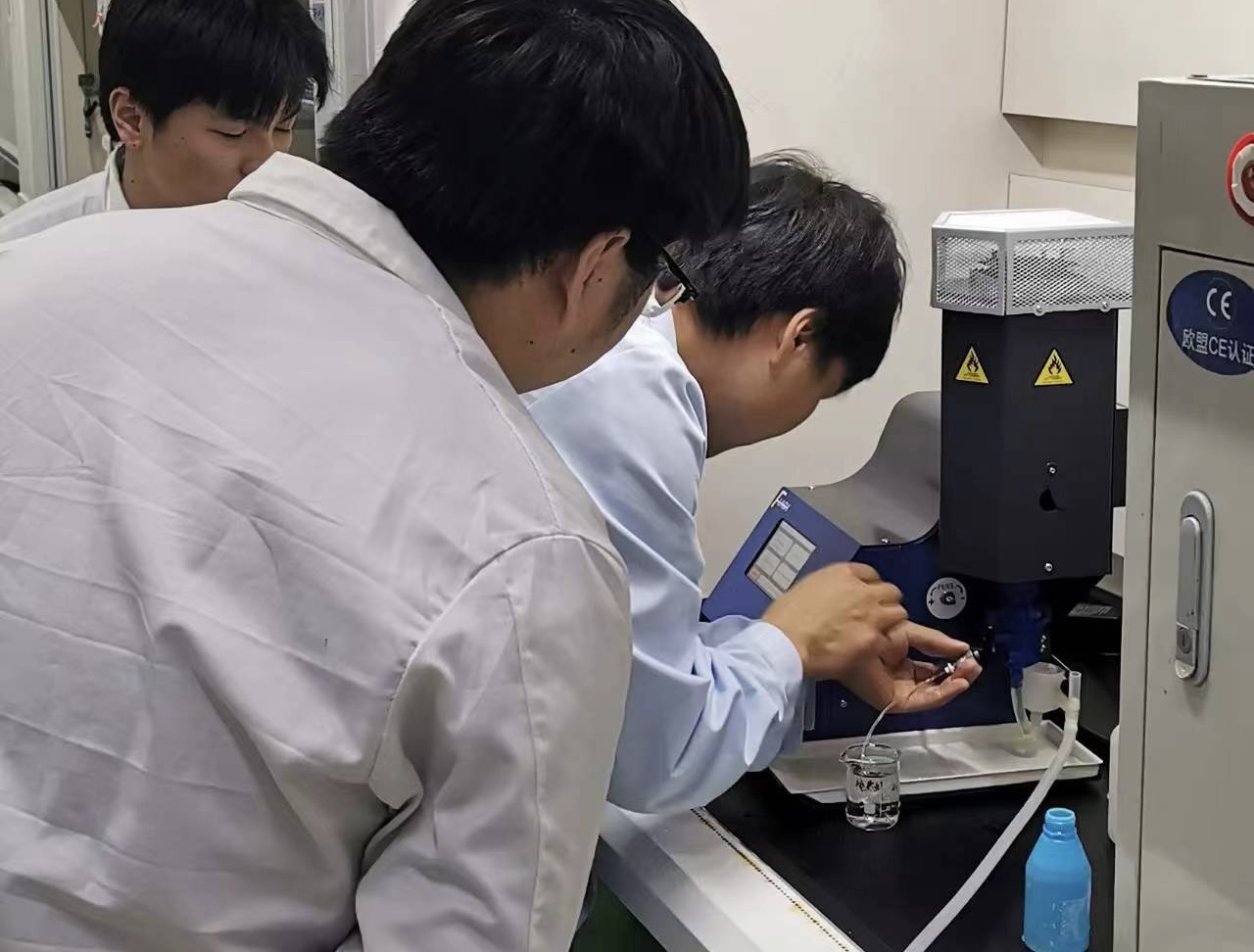 農(nóng)夫山泉淳安工廠；王娟經(jīng)理